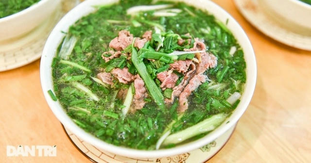 Chuyên gia di sản kể chuyện về phở Hà Nội trên đất Pháp