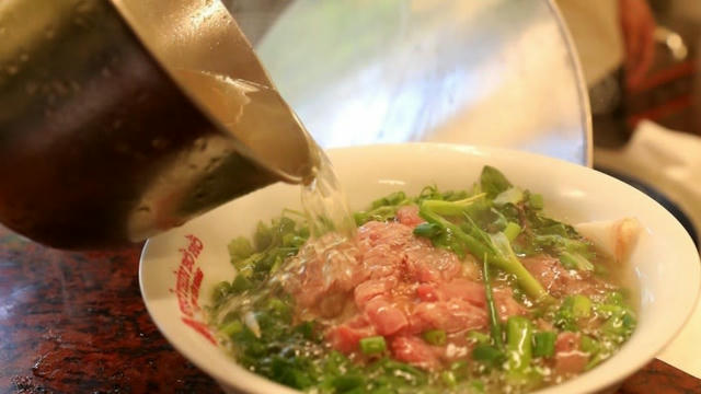 Phở - Tinh hoa ẩm thực Việt