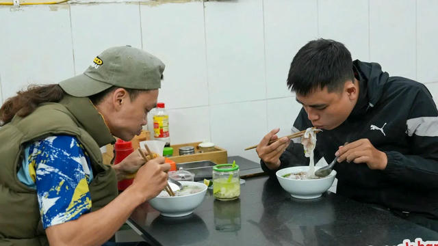 Tô phở Hà Nội xua tan mùa giá lạnh 